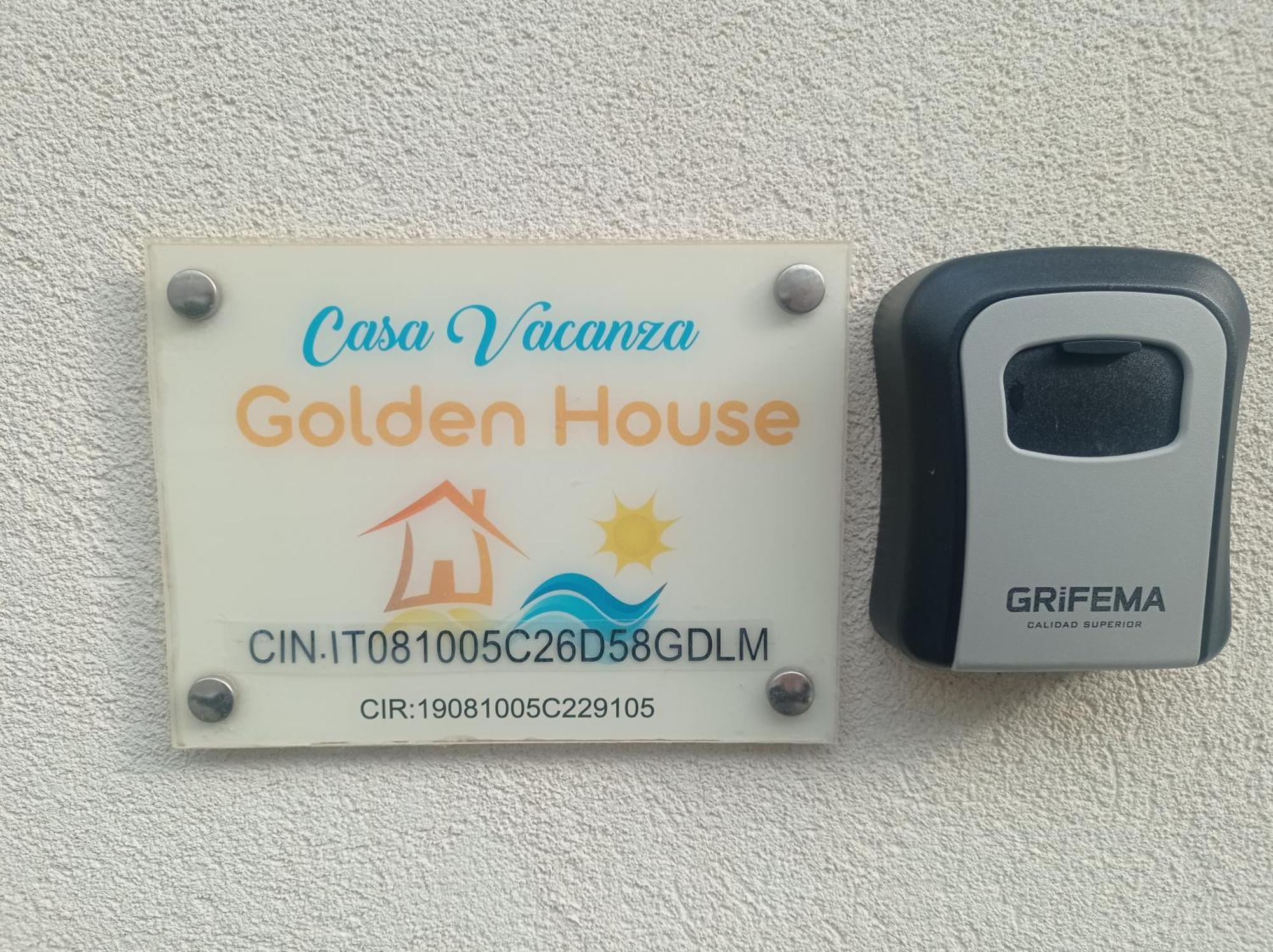 Апартаменти Golden House Кастелламмаре-дель-Гольфо Екстер'єр фото