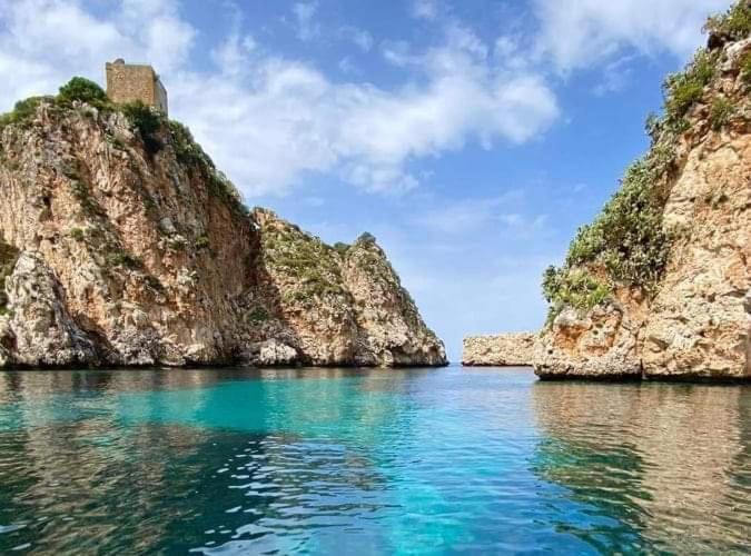 Апартаменти Golden House Кастелламмаре-дель-Гольфо Екстер'єр фото